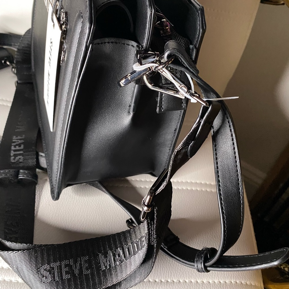 BRAND NEW HALLOWEEN Steve Madden Bevelyn Bats in Black Satchel VIRAL - Picture 4 of 4